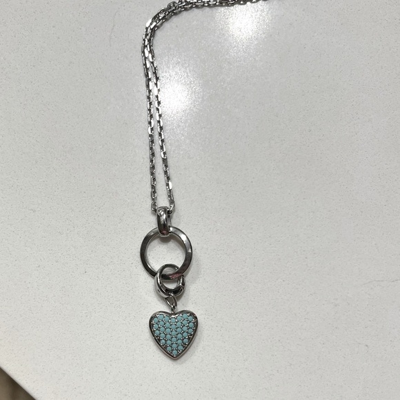 Fossil NWOT heart necklace - Picture 3 of 5